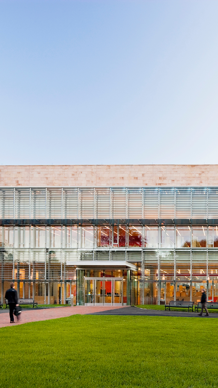 Cambridge Public Library | William Rawn Associates Architects, image size:750x1334
